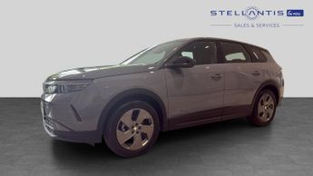 Vauxhall Grandland 1.2 Design SUV 5dr Petrol Hybrid e-DCT Euro 6 (s/s) (145 ps)
