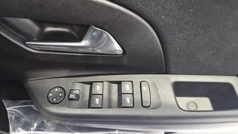 Vauxhall Corsa 1.2 Hybrid Ultimate Hatchback 5dr Petrol Hybrid e-DCT Euro 6 (s/