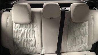 Fiat 600 1.2 MHEV La Prima SUV 5dr Petrol Hybrid e-DCT Euro 6 (s/s) (136 