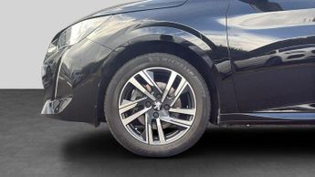 Peugeot 208 1.2 PureTech Allure Premium + Hatchback 5dr Petrol EAT Euro 6 (s