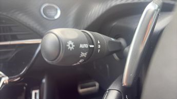 Peugeot 208 1.2 PureTech Allure Premium + Hatchback 5dr Petrol EAT Euro 6 (s