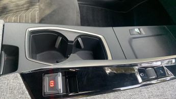 Peugeot 5008 73kWh GT SUV 5dr Electric Auto (210 ps)