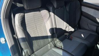 Peugeot 5008 1.2 GT SUV 5dr Petrol Hybrid e-DSC6 Euro 6 (s/s) (136 ps)