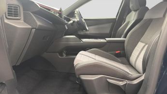 Vauxhall Grandland 1.2 Ultimate SUV 5dr Petrol Hybrid e-DCT Euro 6 (s/s) (136 ps)