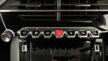 Peugeot 2008 1.2 PureTech Allure Premium SUV 5dr Petrol EAT Euro 6 (s/s) (130