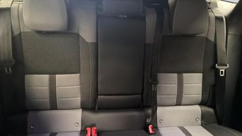 Vauxhall Grandland 1.2 GS SUV 5dr Petrol Hybrid e-DCT Euro 6 (s/s) (145 ps)