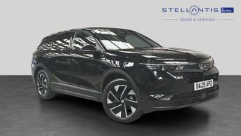 Vauxhall Grandland 1.2 Ultimate SUV 5dr Petrol Hybrid e-DCT Euro 6 (s/s) (136 ps)