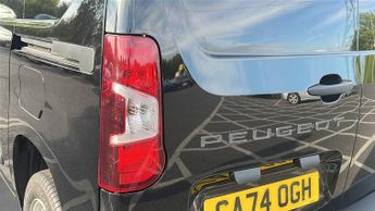 Peugeot Partner 1.5 BlueHDi 1000 Professional Standard Panel Van 5dr Diesel EAT8