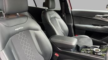 Kia Sportage 1.6 T-GDi 13.8kWh GT-Line SUV 5dr Petrol Plug-in Hybrid Auto AWD