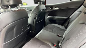 Kia Sportage 1.6 T-GDi 13.8kWh GT-Line SUV 5dr Petrol Plug-in Hybrid Auto AWD