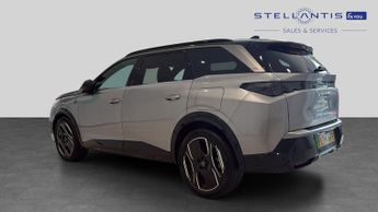 Peugeot 5008 73kWh GT SUV 5dr Electric Auto (210 ps)