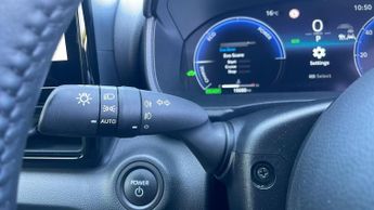 Toyota Yaris 1.5 VVT-h Excel Hatchback 5dr Petrol Hybrid E-CVT Euro 6 (s/s) (