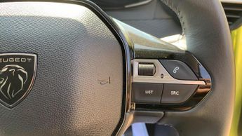 Peugeot 208 50kWh E-Style Hatchback 5dr Electric Auto (11kW Charger) (136 ps