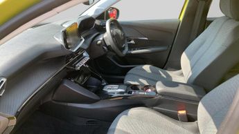 Peugeot 208 50kWh E-Style Hatchback 5dr Electric Auto (11kW Charger) (136 ps