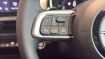 Fiat 600 1.2 MHEV La Prima SUV 5dr Petrol Hybrid e-DCT Euro 6 (s/s) (136 
