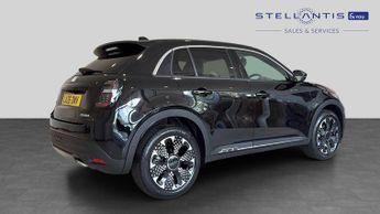 Fiat 600 1.2 MHEV La Prima SUV 5dr Petrol Hybrid e-DCT Euro 6 (s/s) (136 