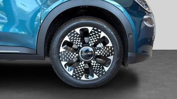 Fiat 600 1.2 MHEV La Prima SUV 5dr Petrol Hybrid e-DCT Euro 6 (s/s) (136 
