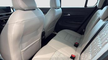 Fiat 600 1.2 MHEV La Prima SUV 5dr Petrol Hybrid e-DCT Euro 6 (s/s) (136 