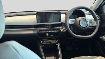 Fiat 600 1.2 MHEV La Prima SUV 5dr Petrol Hybrid e-DCT Euro 6 (s/s) (136 