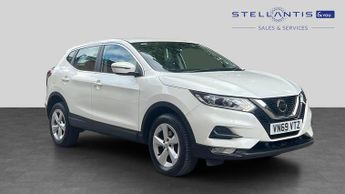 Nissan Qashqai 1.3 DIG-T Acenta Premium SUV 5dr Petrol Manual Euro 6 (s/s) (140