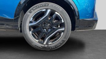 Peugeot 5008 73kWh GT SUV 5dr Electric Auto (210 ps)