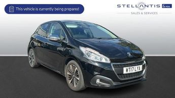 Peugeot 208 1.2 PureTech Allure Premium Hatchback 5dr Petrol Manual Euro 6 (
