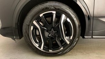 Peugeot 3008 73kWh GT SUV 5dr Electric Auto (210 ps)