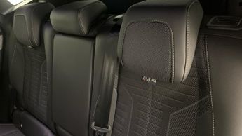 Peugeot 3008 73kWh GT SUV 5dr Electric Auto (210 ps)