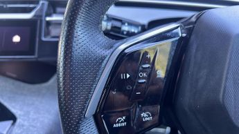 Peugeot 3008 73kWh GT SUV 5dr Electric Auto (210 ps)