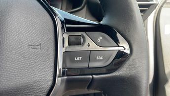 Peugeot 2008 50kWh Allure SUV 5dr Electric Auto (11kW Charger) (136 ps)