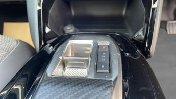 Peugeot 2008 50kWh Allure SUV 5dr Electric Auto (11kW Charger) (136 ps)