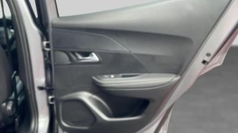Peugeot 2008 50kWh Allure SUV 5dr Electric Auto (11kW Charger) (136 ps)