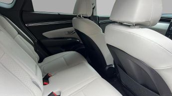 Hyundai Tucson 1.6 T-GDi MHEV Ultimate SUV 5dr Petrol Hybrid DCT Euro 6 (s/s) (