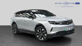 Vauxhall Grandland Electric 73kWh GS SUV 5dr Electric Auto (213 ps)