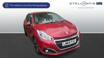 Peugeot 208 1.2 PureTech Tech Edition Hatchback 5dr Petrol Manual Euro 6 (s/