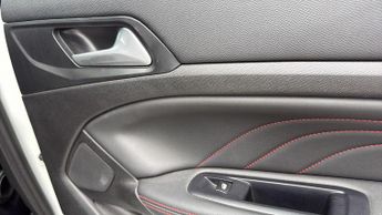 Peugeot 308 2.0 BlueHDi GT Hatchback 5dr Diesel EAT Euro 6 (s/s) (180 ps)