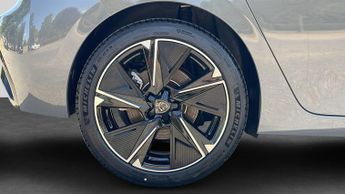 Peugeot 308 54kWh Allure Hatchback 5dr Electric Auto (156 ps)
