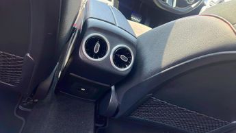 Mercedes-benz A Class 1.3 A200h MHEV AMG Line (Premium Plus) Hatchback 5dr Petrol Hybr