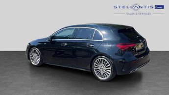 Mercedes-benz A Class 1.3 A200h MHEV AMG Line (Premium Plus) Hatchback 5dr Petrol Hybr
