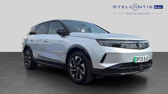 Vauxhall Grandland Electric 73kWh GS SUV 5dr Electric Auto (213 ps)