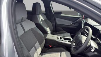 Vauxhall Grandland Electric 73kWh GS SUV 5dr Electric Auto (213 ps)