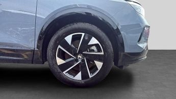 Vauxhall Grandland Electric 73kWh GS SUV 5dr Electric Auto (213 ps)