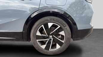 Vauxhall Grandland Electric 73kWh GS SUV 5dr Electric Auto (213 ps)