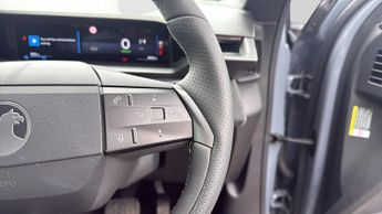 Vauxhall Grandland Electric 73kWh GS SUV 5dr Electric Auto (213 ps)