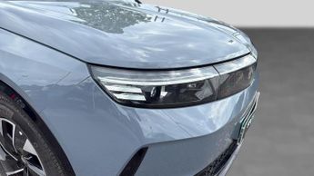 Vauxhall Grandland Electric 73kWh GS SUV 5dr Electric Auto (213 ps)
