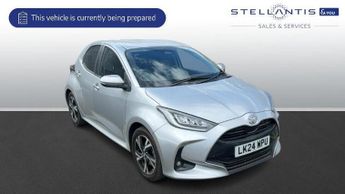 Toyota Yaris 1.5 VVT-h Design Hatchback 5dr Petrol Hybrid E-CVT Euro 6 (s/s) 