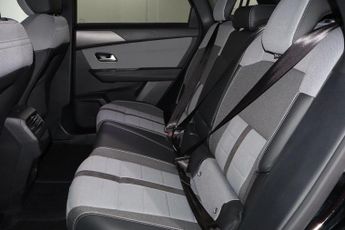 Vauxhall Grandland Electric 73kWh GS SUV 5dr Electric Auto (213 ps)