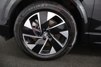 Vauxhall Grandland Electric 73kWh GS SUV 5dr Electric Auto (213 ps)