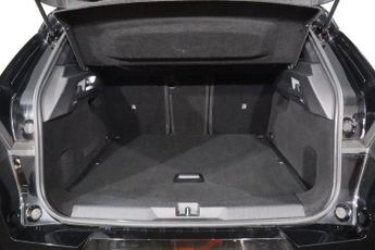 Vauxhall Grandland Electric 73kWh GS SUV 5dr Electric Auto (213 ps)
