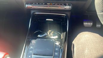 Mercedes-benz A Class 2.0 A35 AMG (Premium) Saloon 4dr Petrol 7G-DCT 4MATIC Euro 6 (s/